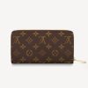 LOUIS VUITTON V Tote MM Long Wallet 2-Piece Set Value M43957+M60017 - Image 8
